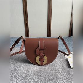 CHLOE  Новая модель DARRYL в теплом коричневом цвете, сумка-седл