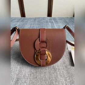 CHLOE  Новая модель DARRYL в теплом коричневом цвете, сумка-седл