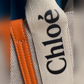 CHLOE – популярная сумка Woody Tote (с плечевым ремнем) Многие из