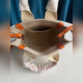 CHLOE – популярная сумка Woody Tote (с плечевым ремнем) Многие из
