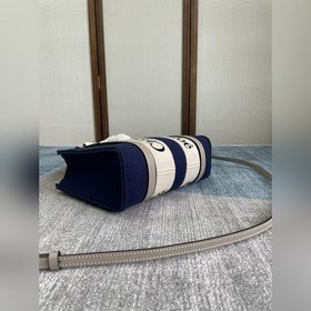 CHLOE Осень-зима, новая модель сумки-тоут. Они были популярны лет
