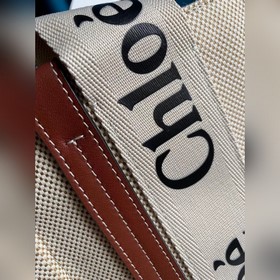 CHLOE m коричневая сумка небольшого размера считается модной сумк