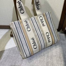 CHLOE  Радужная сумка Woody Tote – новое поступление. Эта радужн