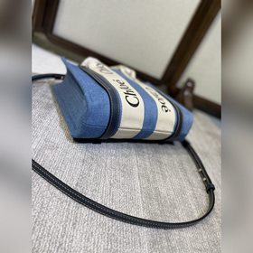 CHLOE – популярная сумка Woody Tote (с плечевым ремнем) Многие из