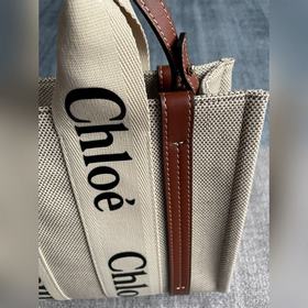 CHLOE Постоянно популярная сумка Woody Tote (с плечевым ремнем) 