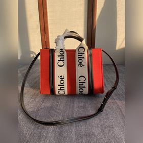 CHLOE Новые модели сумок-тоут на осень-зиму уже в продаже. Покор