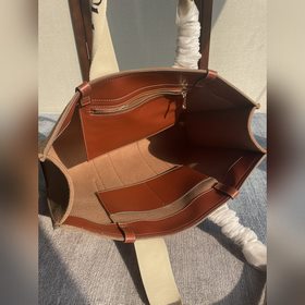CHLOE Новые модели сумок-тоут на осень-зиму уже в продаже. Покор