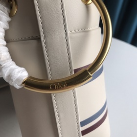 CHLOE  Сумка Roy Bucket Bag с большим логотипом, сумка-ведро И