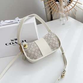 Coach Модель： C0721 23 Классическая сумка с логотипом из ткани
