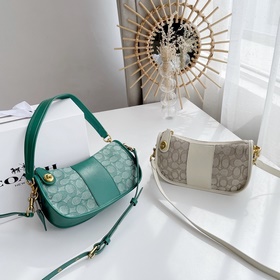 Coach Модель： C0721 23 Классическая сумка с логотипом из ткани 