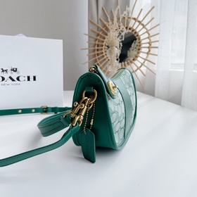 Coach  Артикул： C0721 23 Классическая сумка с логотипом из кожи