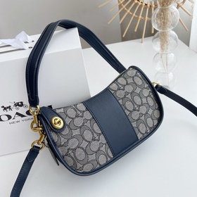 Coach Артикул： C0721 23 Классическая сумка с логотипом из ткани