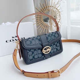 Coach Модель： C4064 Новый цвет сумки-седла, аналогичной модели Я