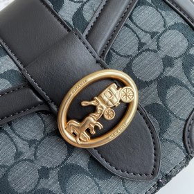 Coach Модель： C4066 Новый цвет сумки-седла, аналогичной модели Я