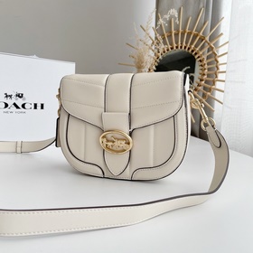Coach Модель： C2803 Сумка-седло В последние годы эта сумка очень