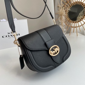 Сумка Coach через плечо Артикул： C3241 Сумка-седло В последние г