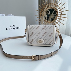 Coach Сумка-седло Модель： 4059 Машина  Сумка-седло, популярная 