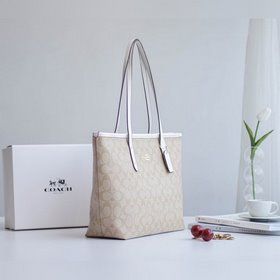 COACH Классическая сумка с логотипом виде буквы C из ПВХ с кожан
