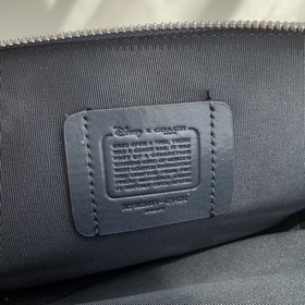 Coach Модель： C1426 Новая модель в цвете ледникового белого. Жен