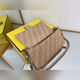 FENDI Летняя капсульная коллекция Необычные украшения на холсте