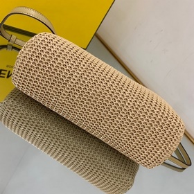 FENDI Маленькая сумка, изготовленная вручную из кожи с инкрустац