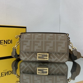 Ограниченная серия FENDI Багет «FENDI» — это классическая модель,