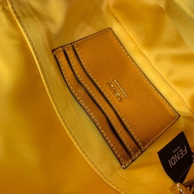 FENDI 97, украшенная по всей поверхности золотыми металлическими