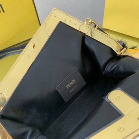 FENDI Итальянский мех настоящей норки Сумка First, изготовлена из