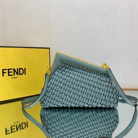 Серия FENDI с буквой F в качестве дизайнерского акцента и тонким 