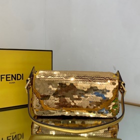 FENDI 97 Большая сумка с вышитыми золотыми металлическими пайетк