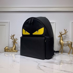 FENDI Большой черный рюкзак с желтыми глазами на переднем карман