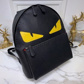 FENDI Серия Bugs Черный рюкзак Модель： 7V995 Ручная плетеная нит