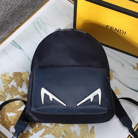 FENDI Модель 9904 Большой рюкзак с передними карманами Сзадиспол