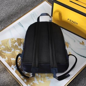 FENDI Модель 9904 Большой рюкзак с передними карманами Сзадиспол