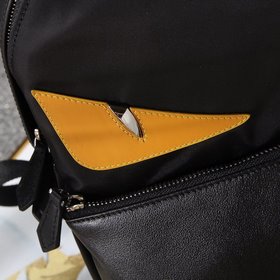FENDI Рюкзак из нейлона с кожаными вставками С вставкой виде гла