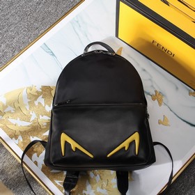 FENDI Модель № 9904 Рюкзак с большим передним карманом Сзадиспо