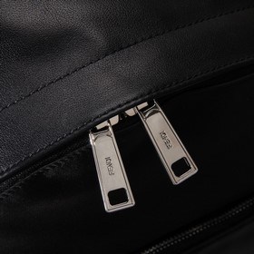 FENDI Модель № 9904 Рюкзак с большим передним карманом Сзадиспо