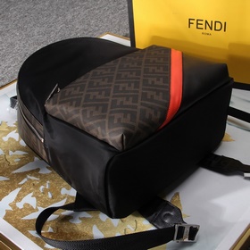 FENDI Модель 9907 Черный нейлоновый рюкзак с кожаными вставками 