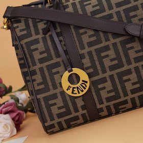 FENDI Подушка из ткани с узором в стиле «олд-пайп» Модель： 6510 