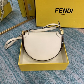 FENDI Сумка-седло из весенне-летней коллекции Высококачественная