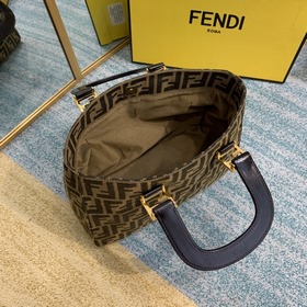 FENDI Улучшенная версия с золотой застежкой Очень популярная вин