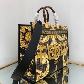 FENDI Коллекция Я бы назвала это самым сильным совместным проек