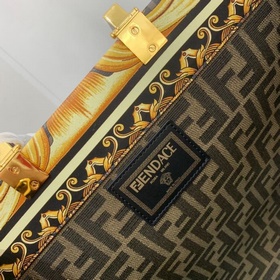 FENDI Коллекция Я бы назвала это самым сильным совместным проек