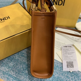 FENDI Мини-сумка Sunshine из кожи черепахового цвета с ремешком 