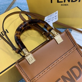 FENDI Мини-сумка Sunshine из кожи черепахового цвета с ремешком 