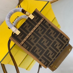 Сумка через плечо FENDI Миниатюрная сумка с принтом в стиле «олд