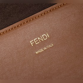 Сумка FENDI Сумка с моднымиллюстрациями художников из весенне-ле