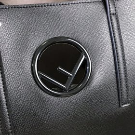 Новинка FENDI 【SHOG LOGO】 Очень вместительная сумка из телячьей к