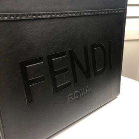 FENDI TOTE сумка «Солнечный рукав» Простой дизайн с логотипом из 