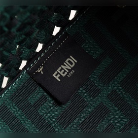 FENDI Новая сумка среднего размера из серии FF Tote, полностью р